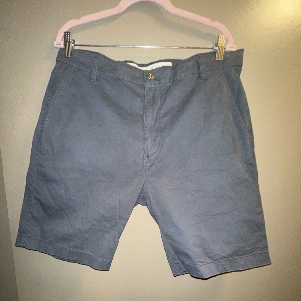 Free planet size 34 8 inch inseam shorts